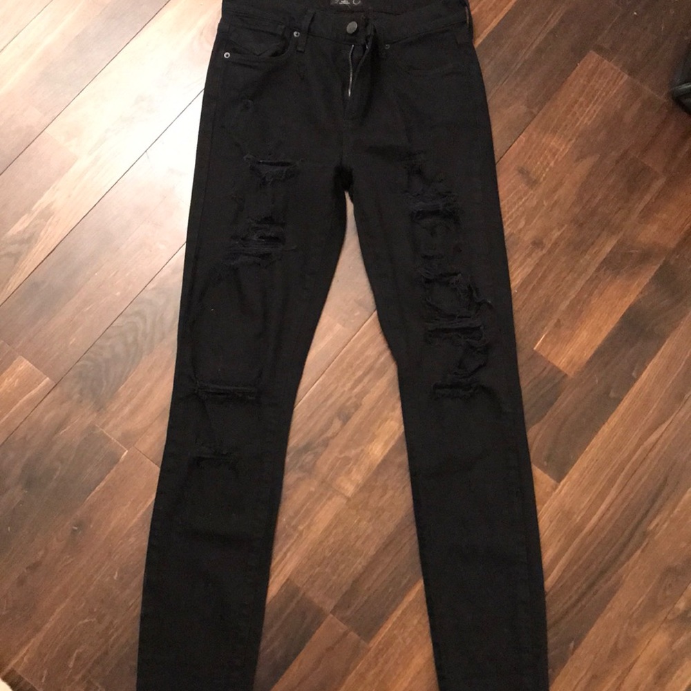 Black Ripped Skinny Jeans